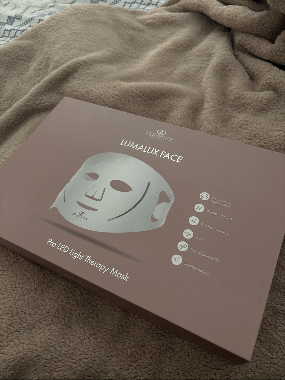 Project E LUMALUX FACE Pro LED Light Therapy Mask